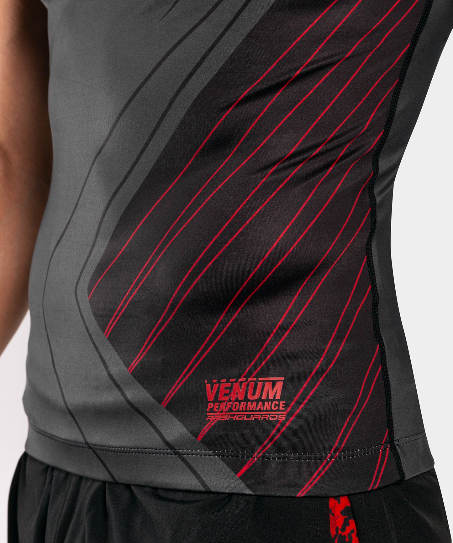 Venum Contender 5.0 Rashguard - Short sleeves - Black/Red