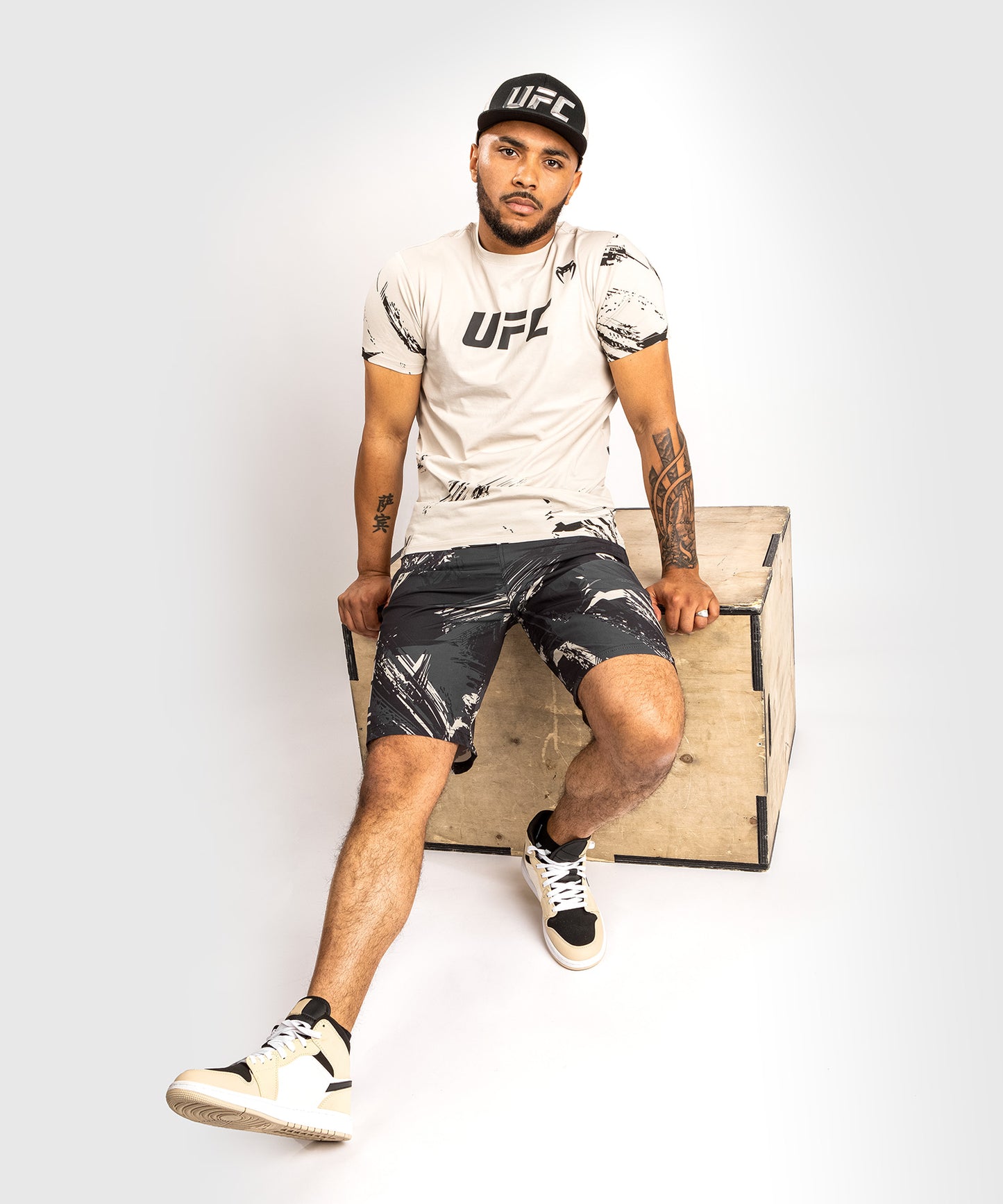 UFC Venum Authentic Fight Week 2.0 Men’s Short Sleeve T-Shirt - Sand