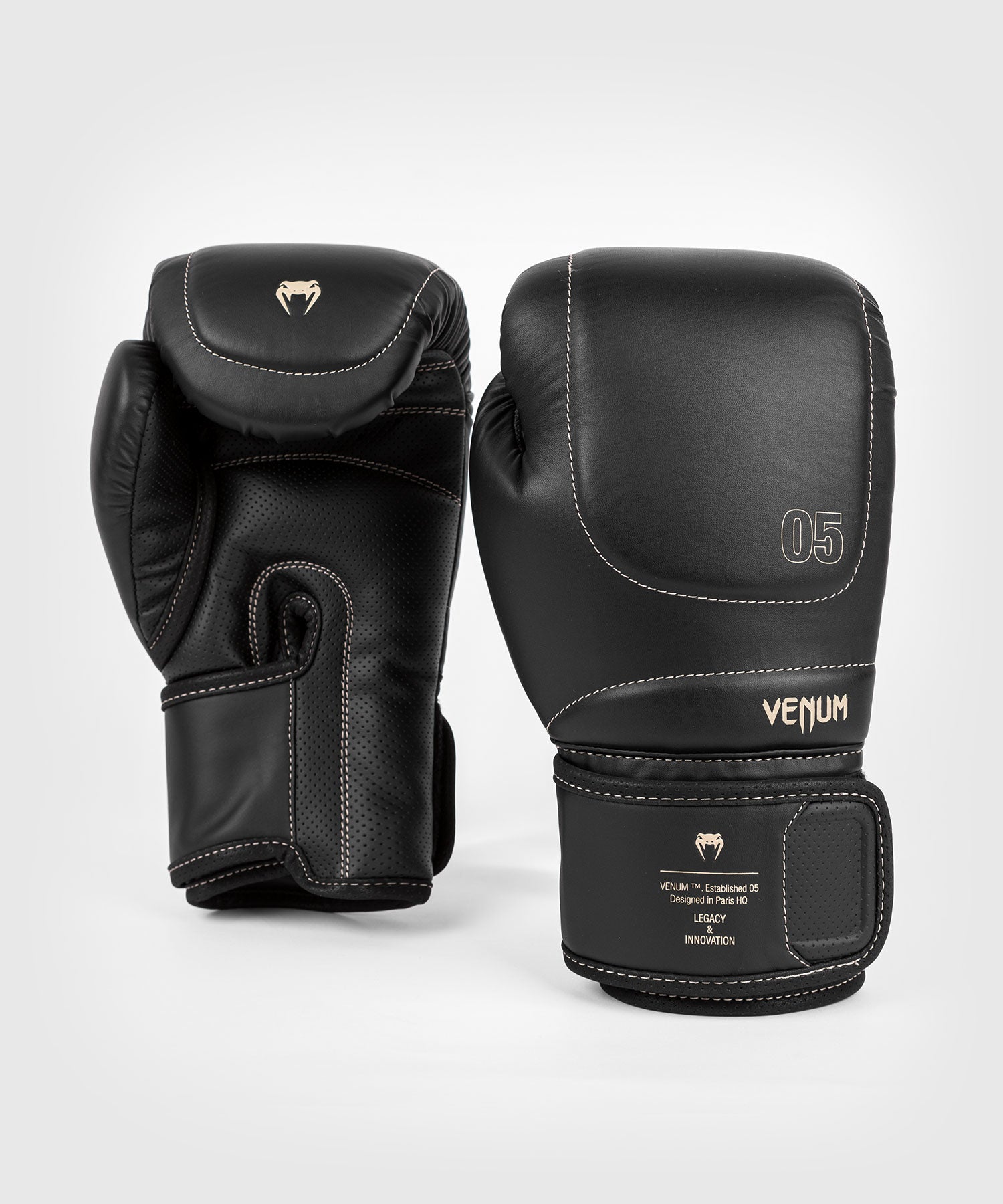 Venum Impact Evo Boxing Gloves - Black - Venum