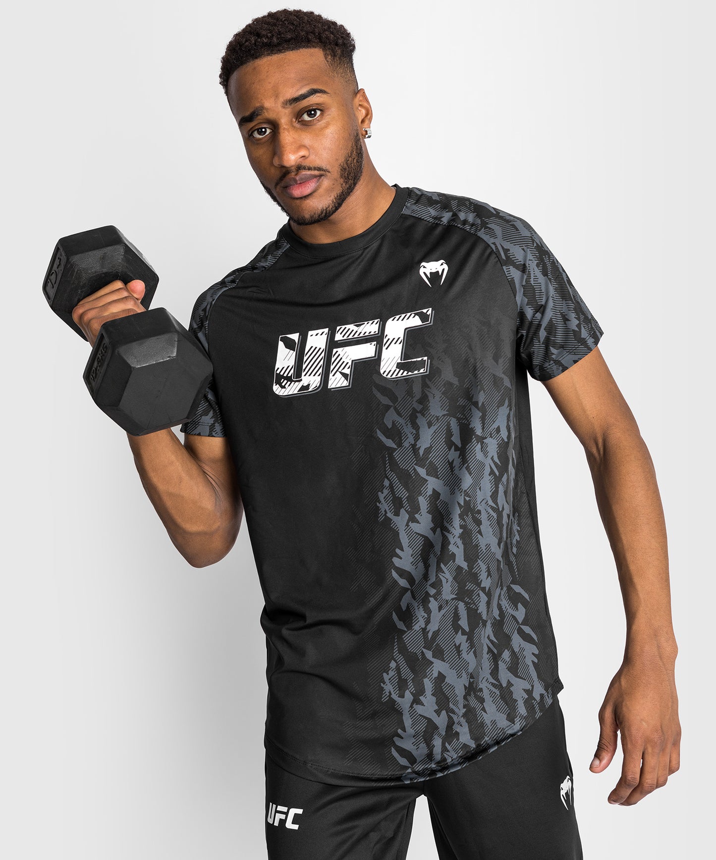 UFC Venum Authentic Fight Week Men's Performance Short Sleeve T-shirt -  Black