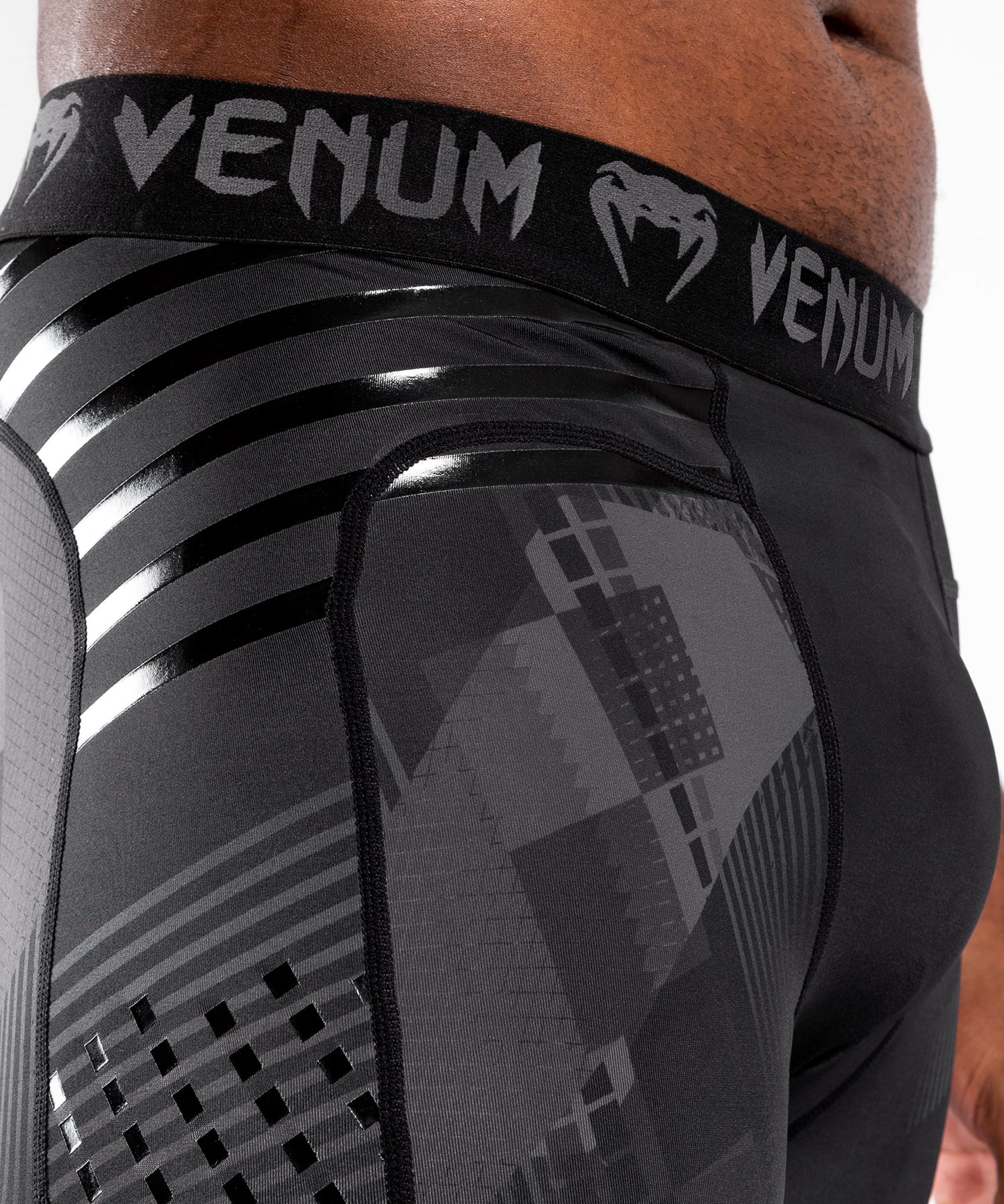 Venum Skull Compression Tights - Black/Black