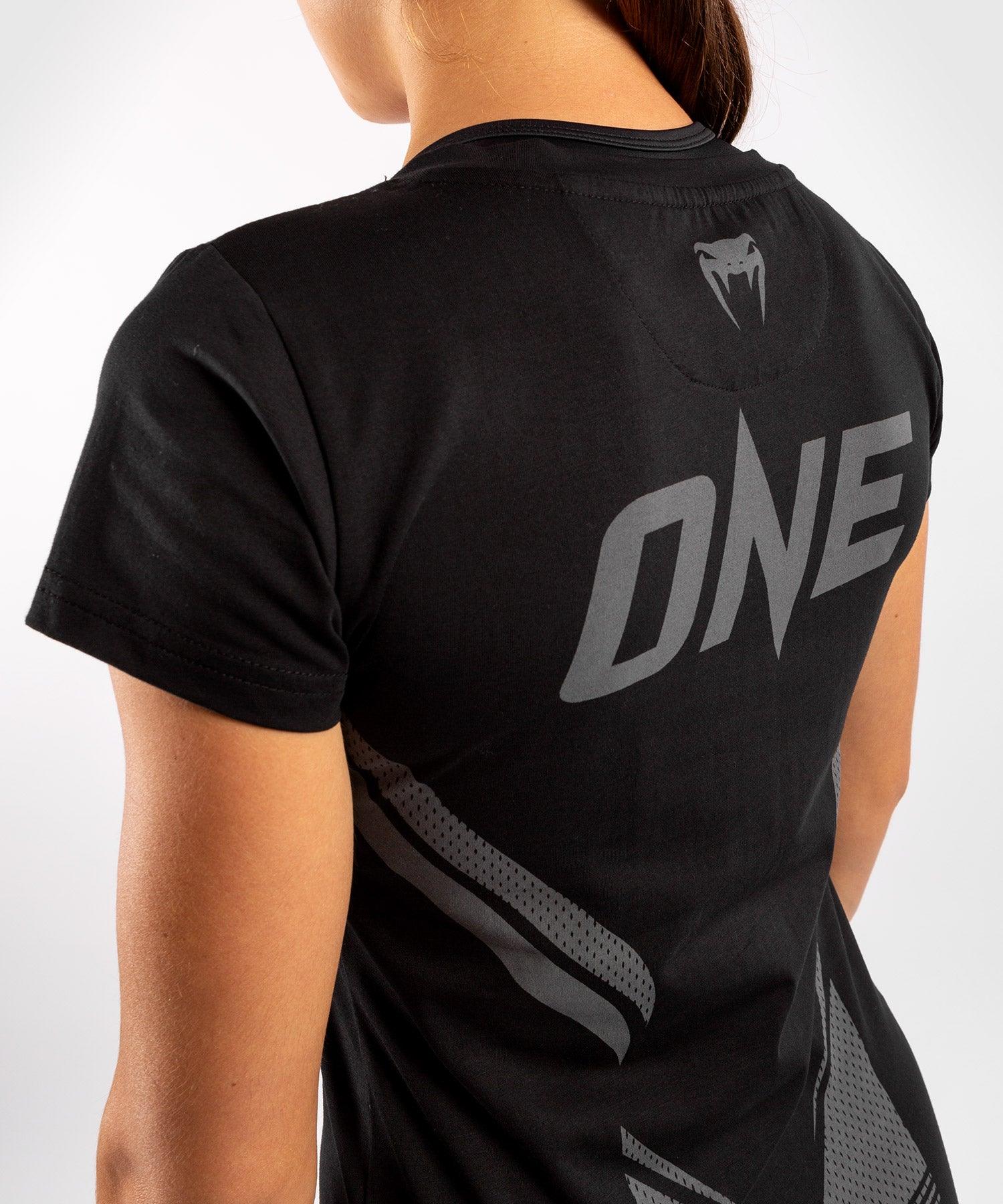 Venum ONE FC Impact T-shirt - for women - Black/Black Picture 6