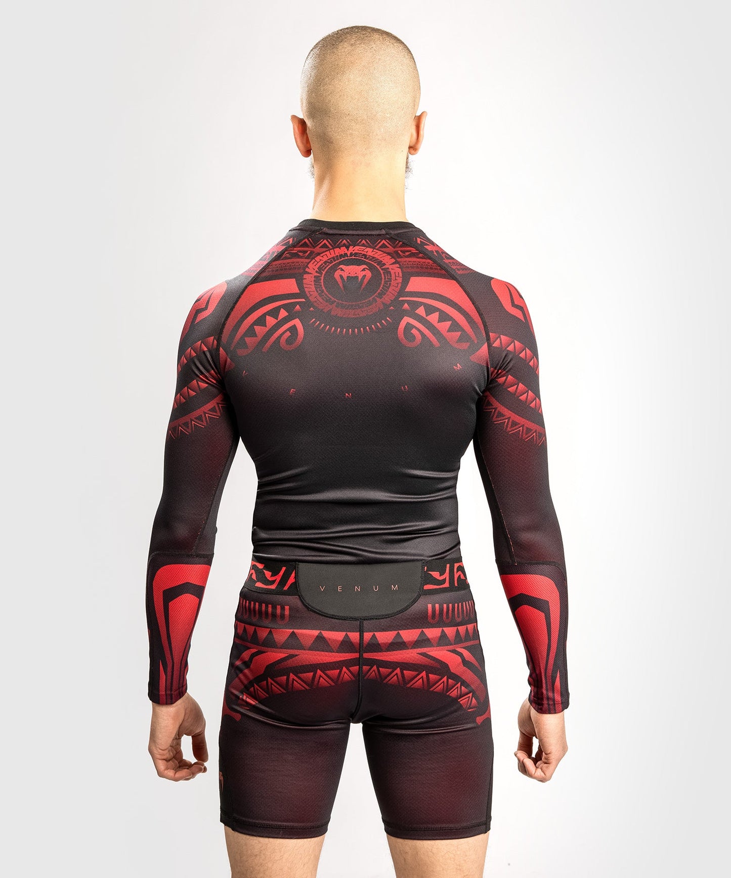 Venum Nakahi Rashguard - Long Sleeves - Black/Red