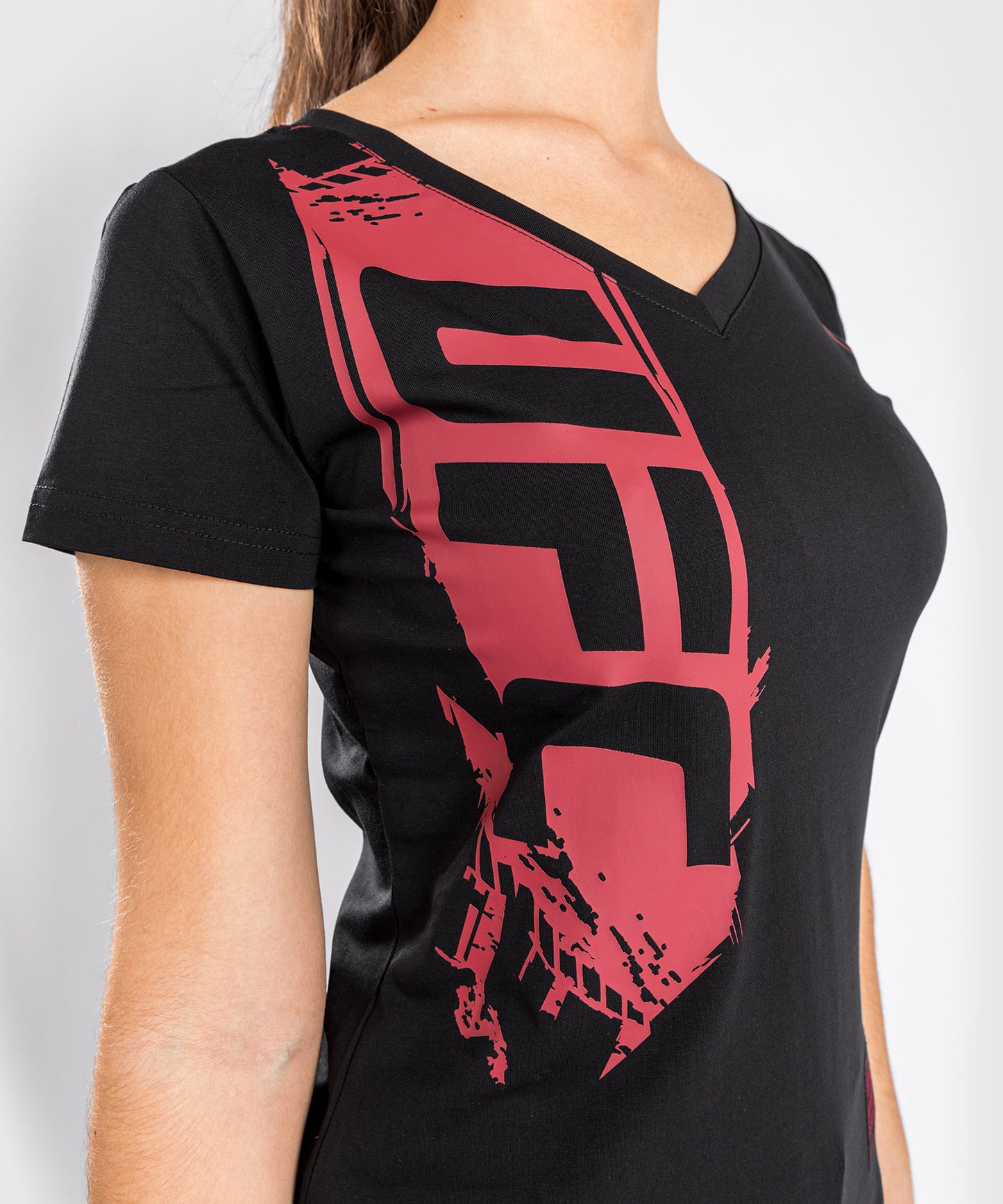 UFC Venum Authentic Fight Week Women’s 2.0 Short Sleeve T-Shirt - Black/Red
