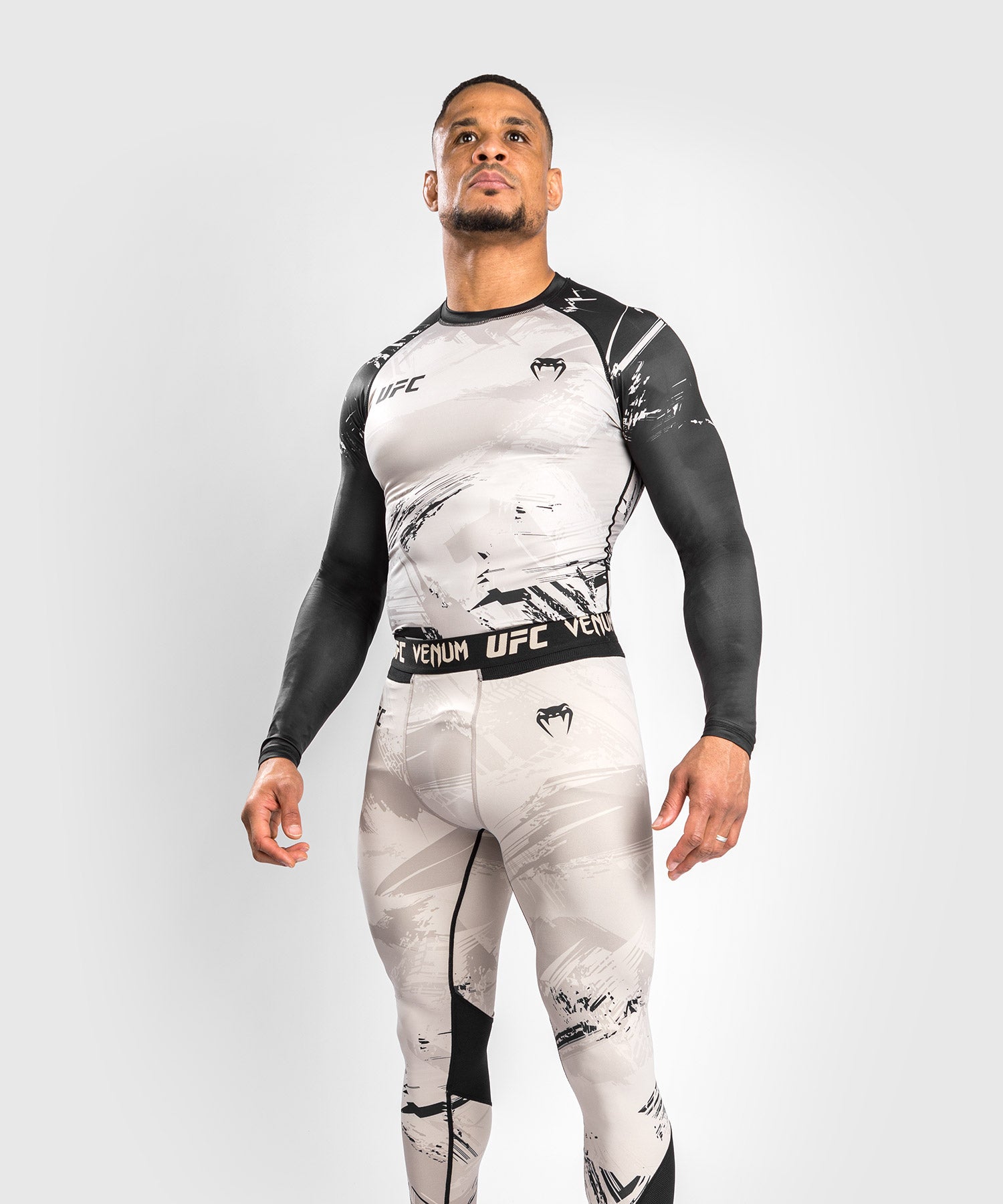 Men's long store sleeve rash guard
