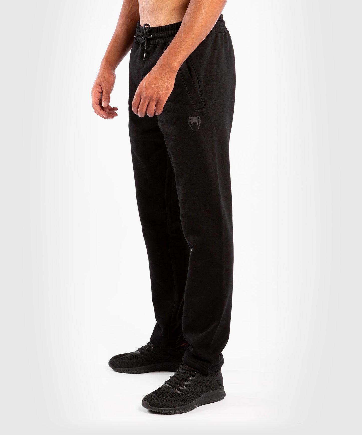  Venum Classic Joggers Black/Black - S : Clothing