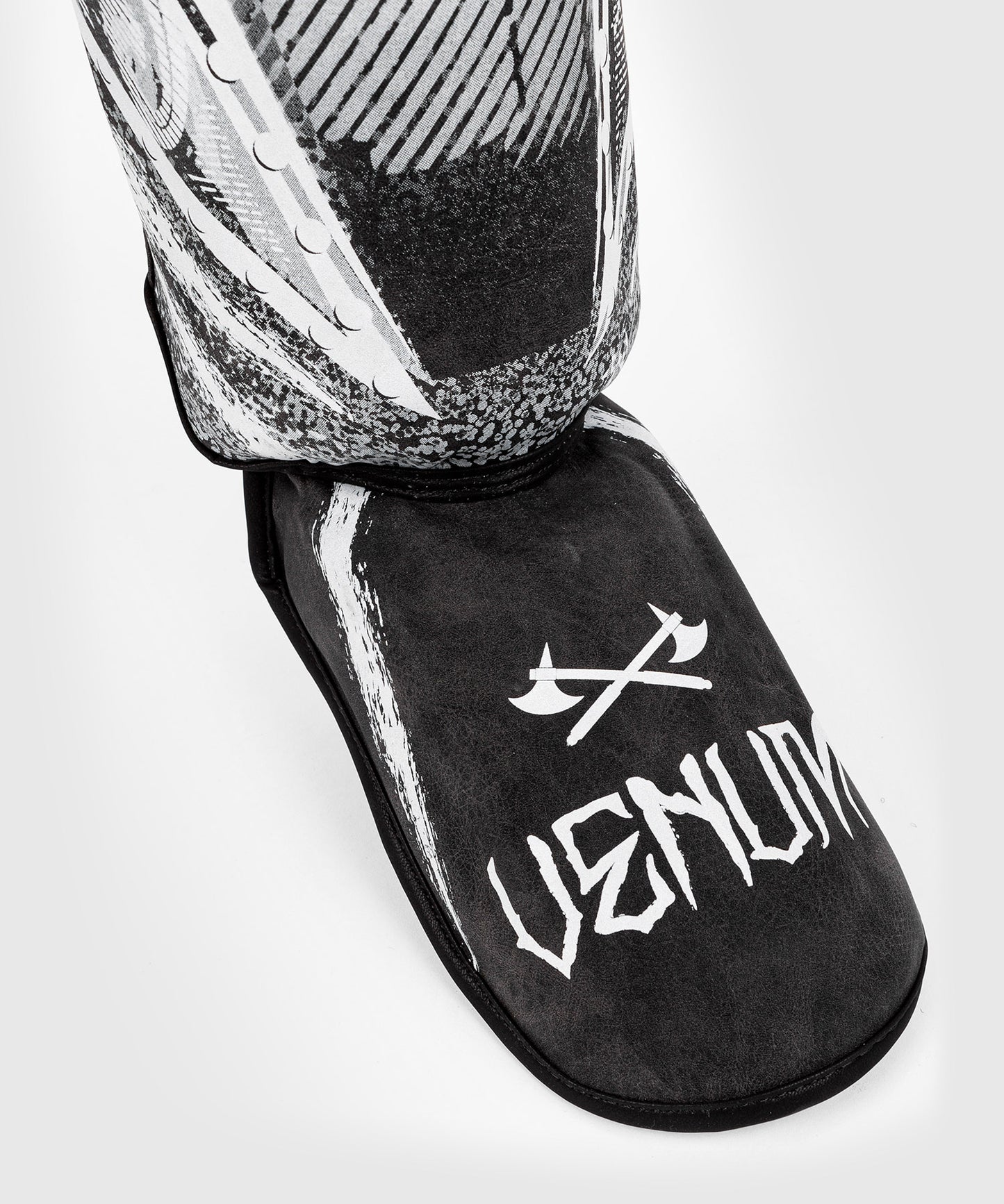 Venum GLDTR 4.0 Shinguards