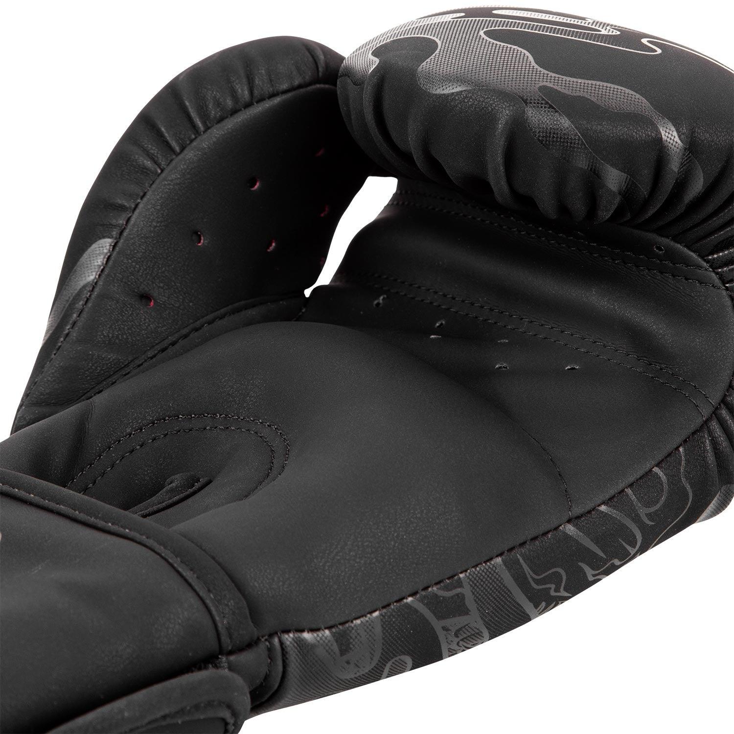 Venum Dragon s Flight Boxing Gloves Black Black