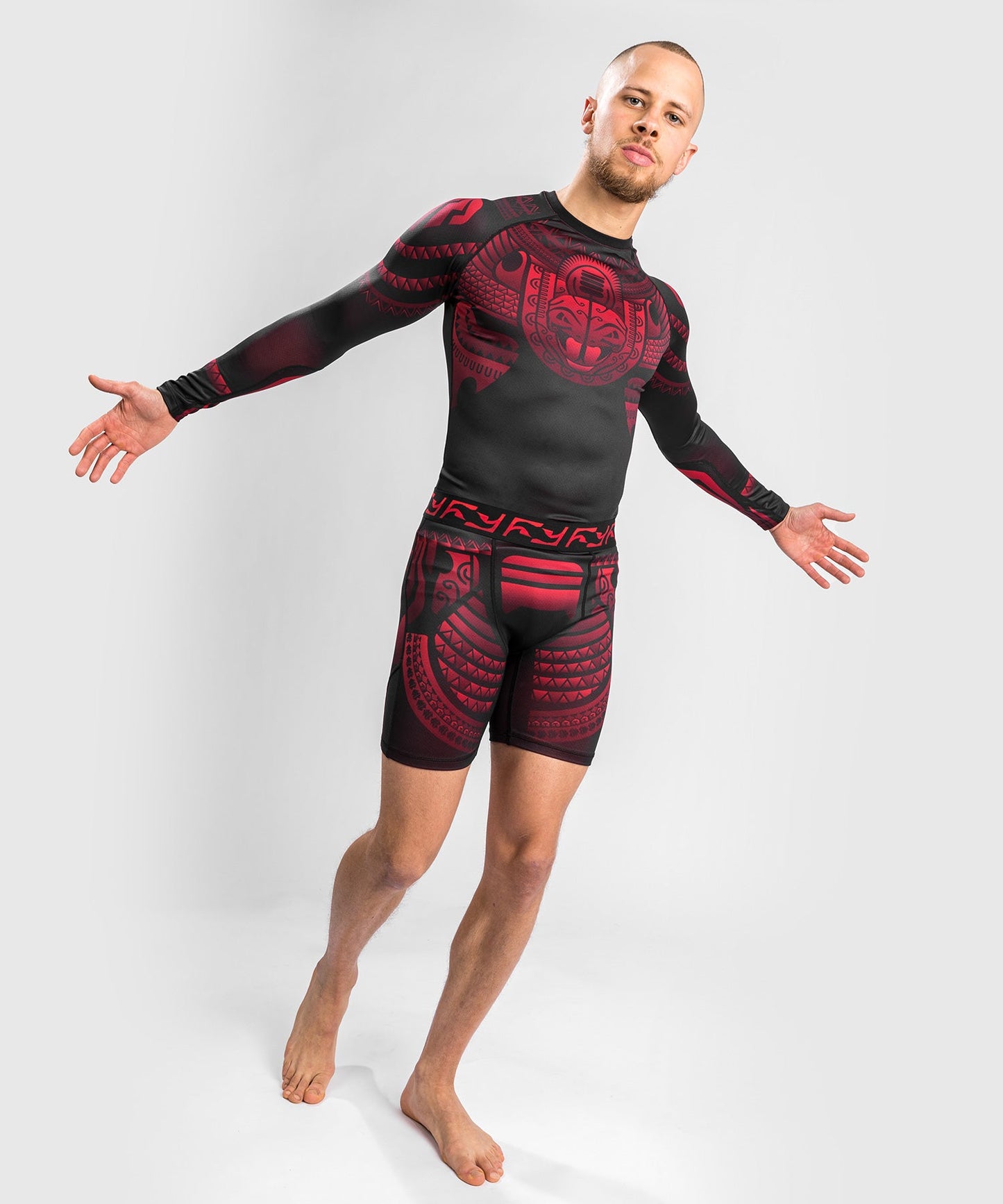 Venum Nakahi Rashguard - Long Sleeves - Black/Red