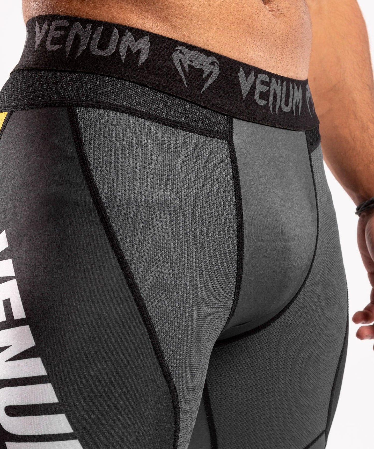 Venum ONE FC Impact Compresssion Tights - Grey/Yellow Picture 6