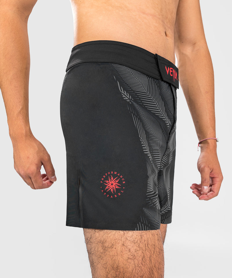 Venum Phantom Fightshorts - Black/Red