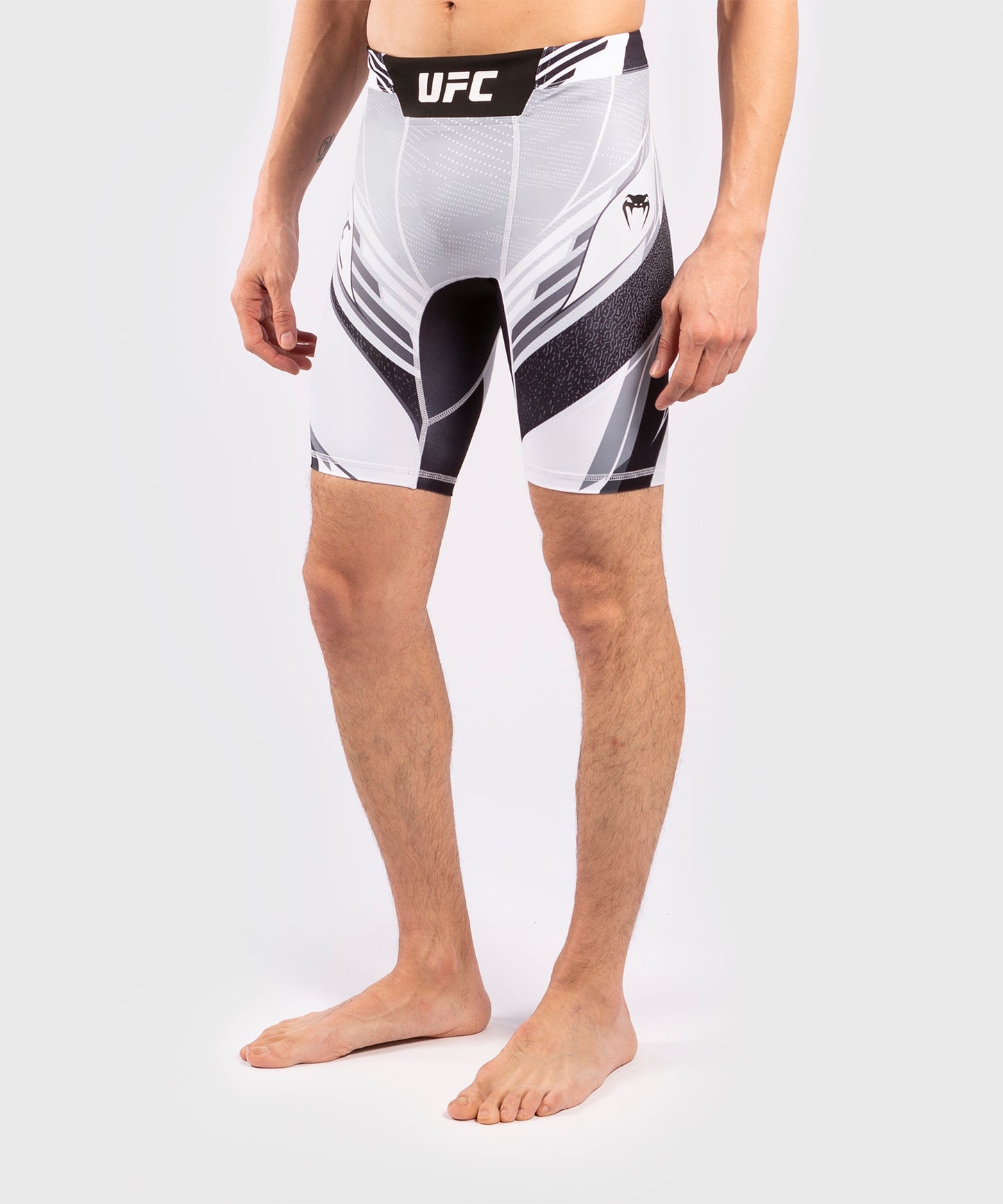 UFC Venum Pro Line Men's Vale Tudo Shorts - White