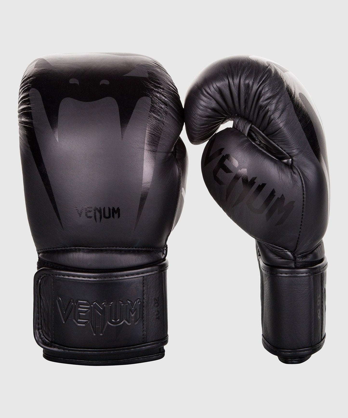 Venum Giant 3.0 Boxing Gloves - Nappa Leather - Black/Black Picture 2