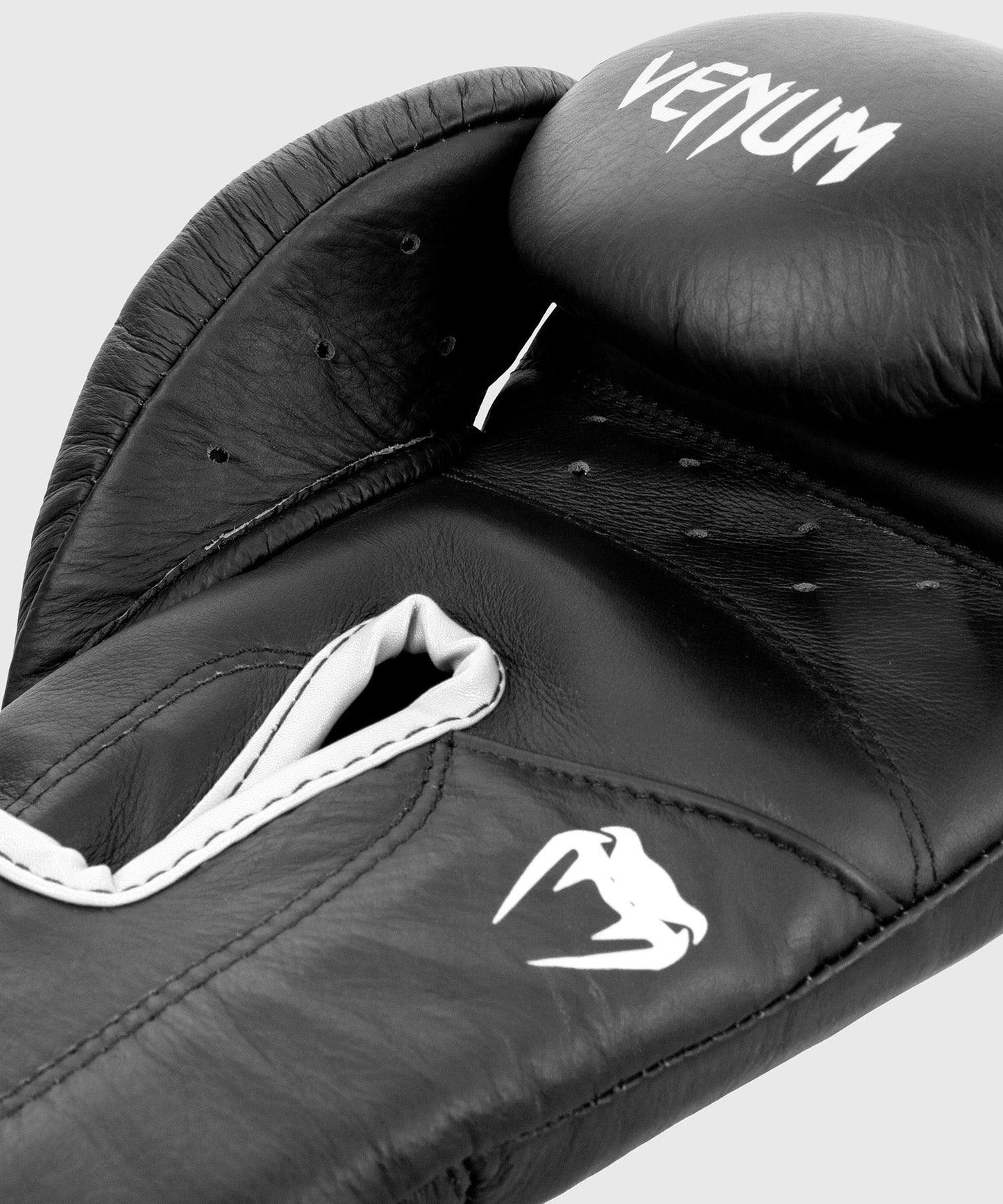 Venum Giant 2.0 Pro Boxing Gloves Velcro - Black/White Picture 5