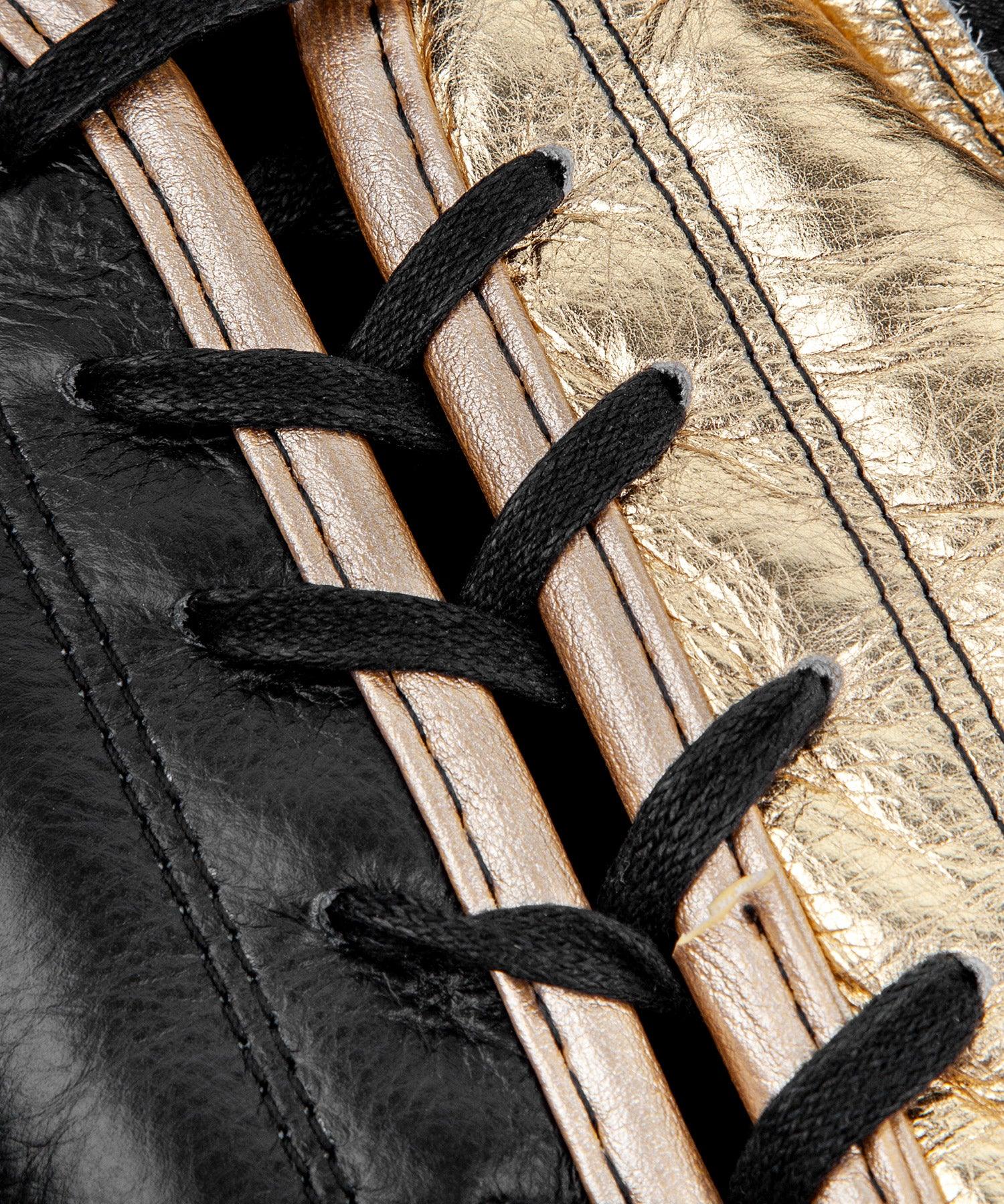 Venum Giant 2.0 Pro Boxing Gloves - With Laces - Black/Gold Picture 5