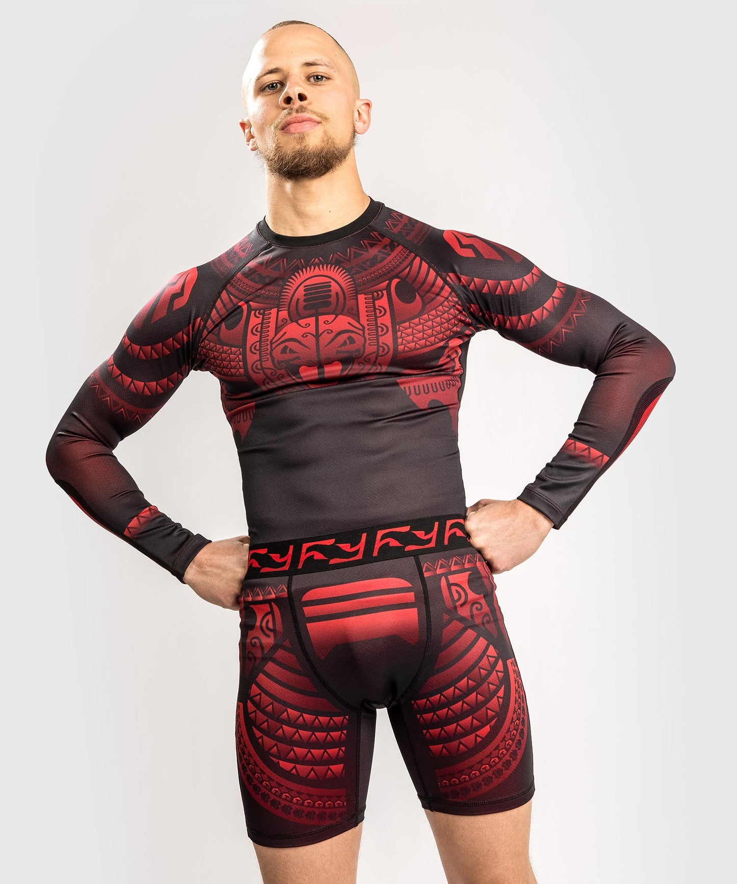 Venum Nakahi Rashguard - Long Sleeves - Black/Red