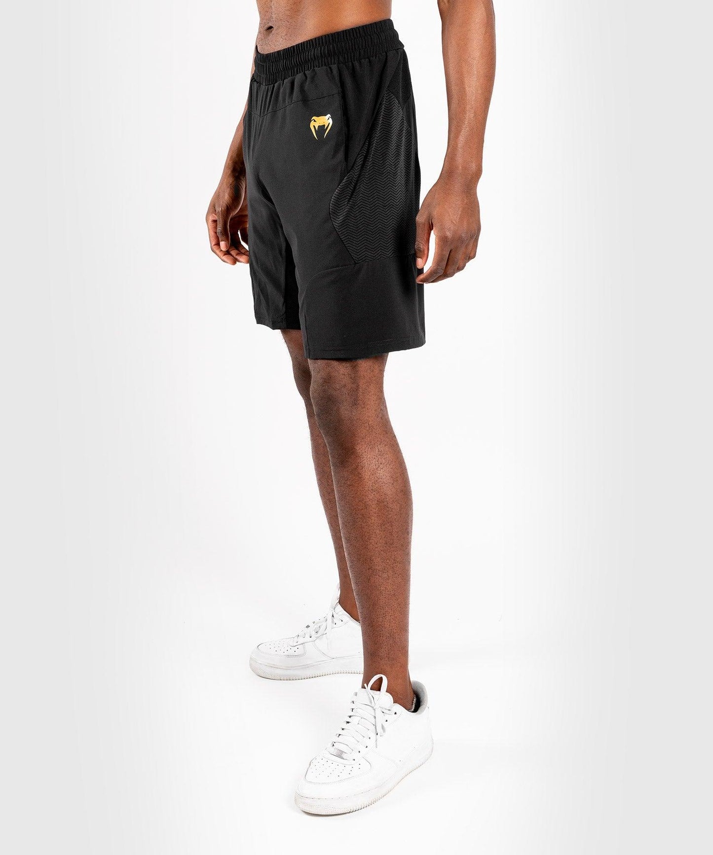 Venum G-Fit Training Shorts - Black/Gold Picture 3