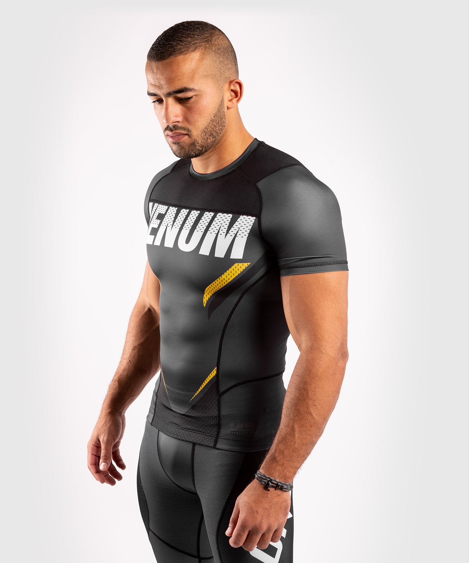 Venum ONE FC Impact Rashguard - short sleeves - Grey/Yellow