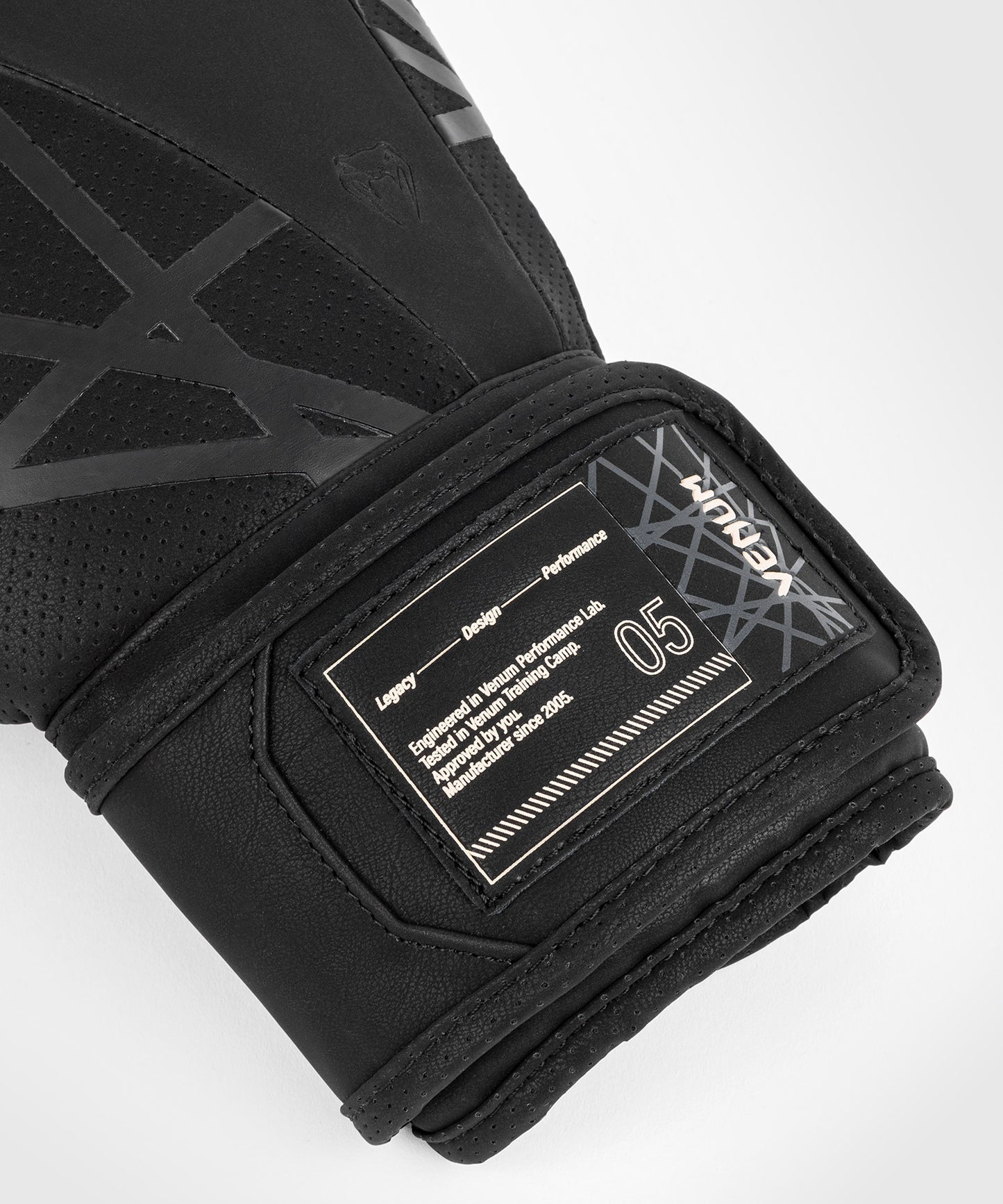 Venum Tecmo 2.0 Boxing Gloves - Black