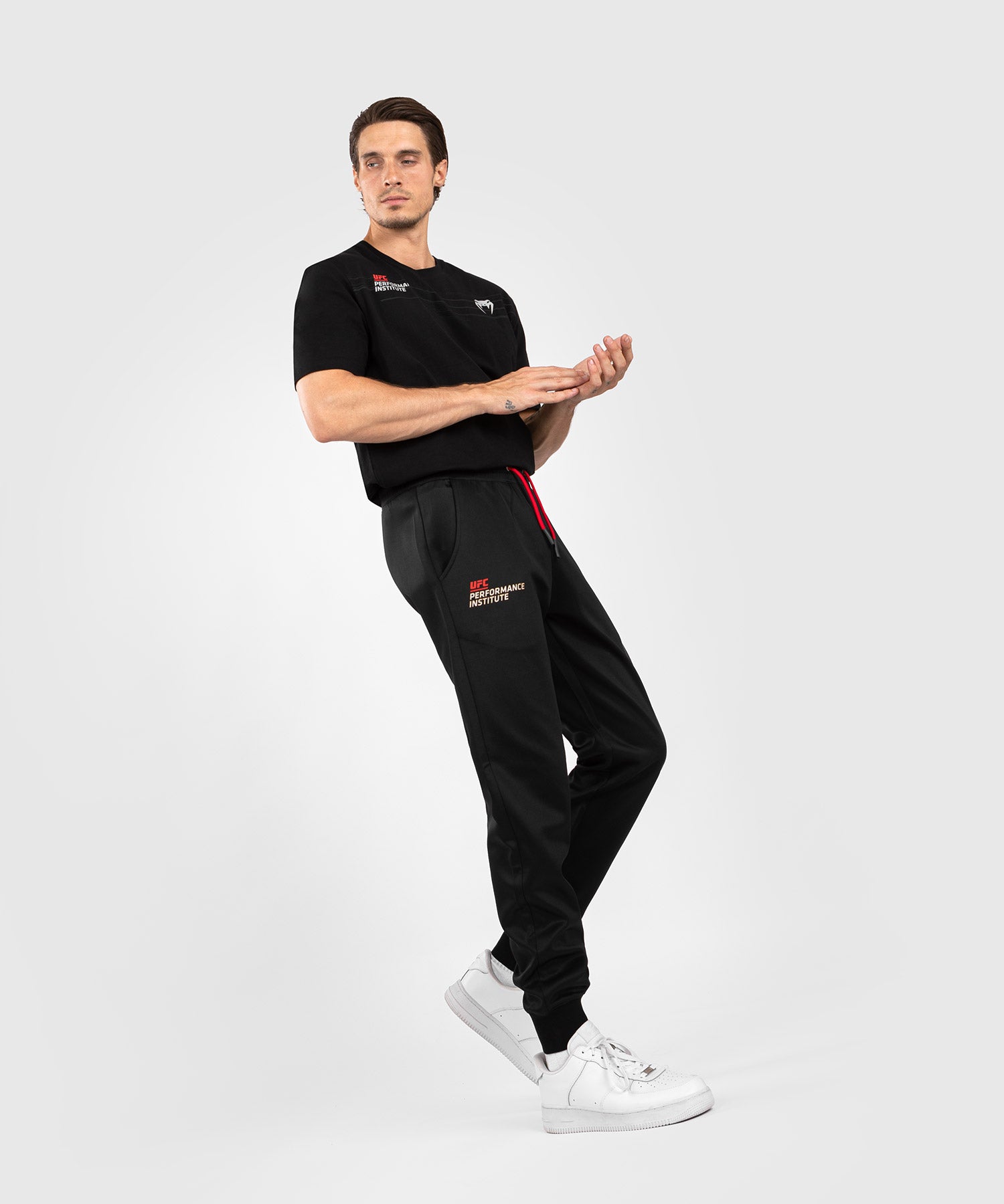 【激安通販オンラインショップ】 UFC Venum - Black/Red - Jogger 2.0 Institute Performance Venum その他