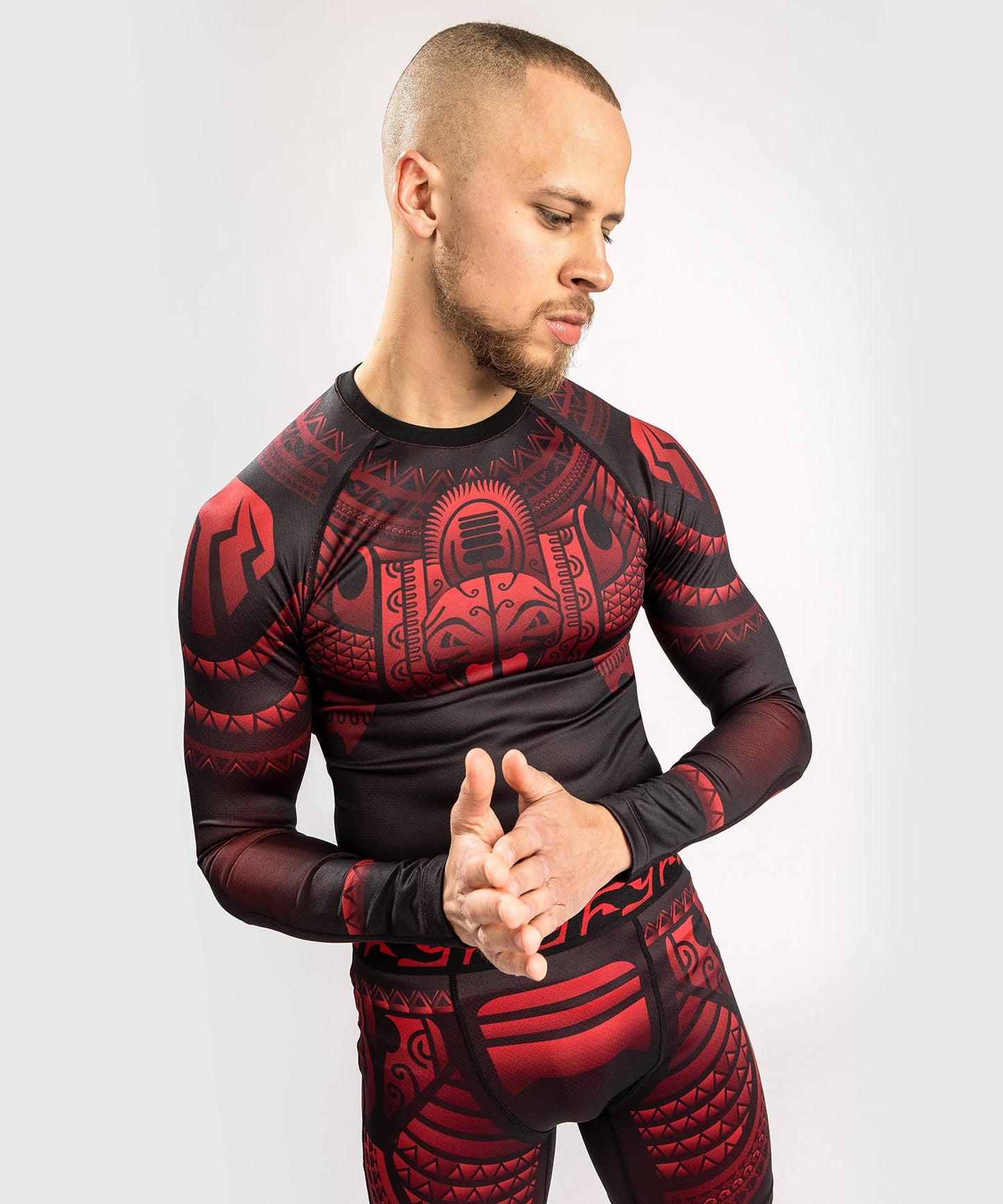Venum Nakahi Rashguard - Long Sleeves - Black/Red