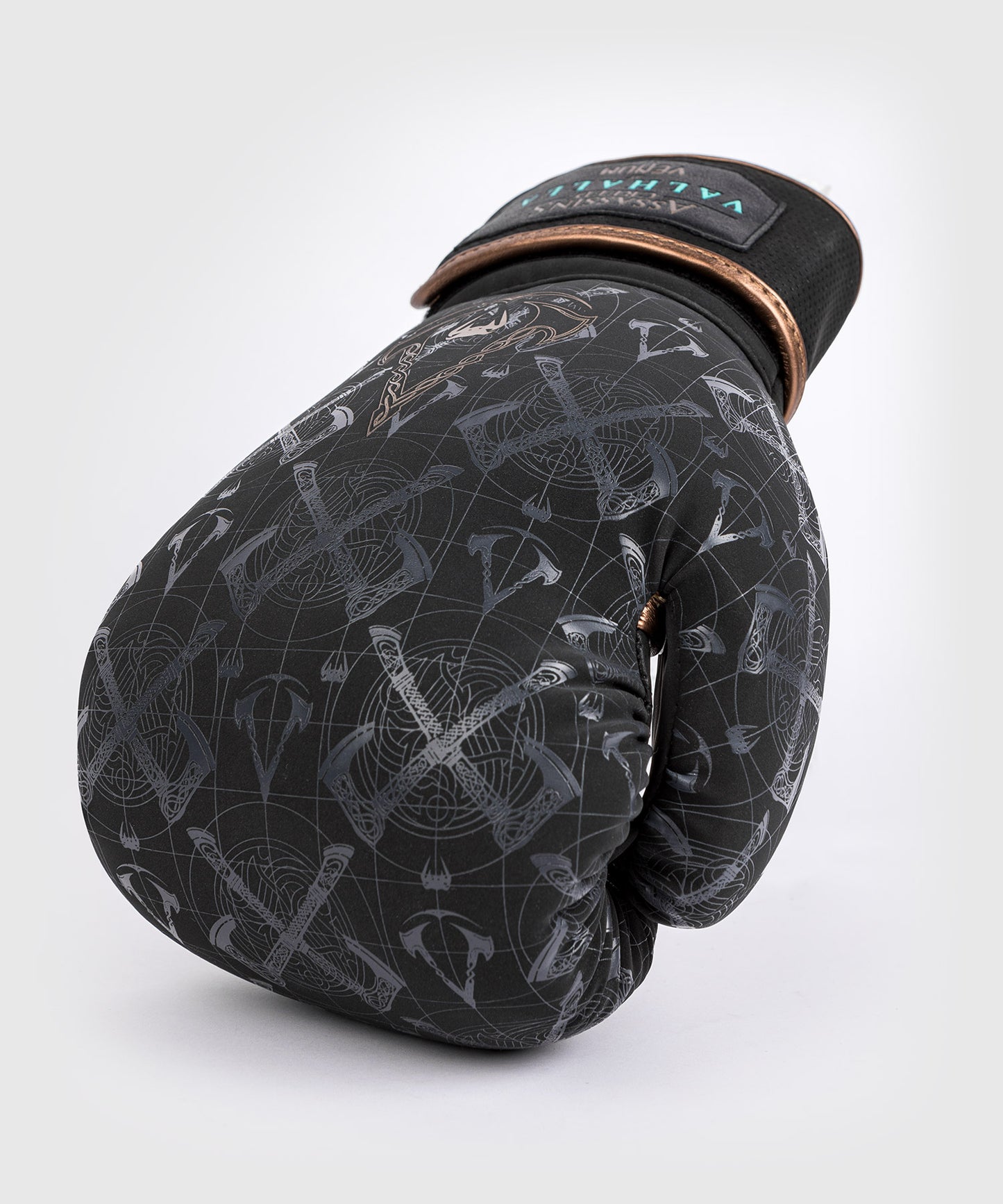 Venum Assassin's Creed Reloaded Boxing Gloves - Black
