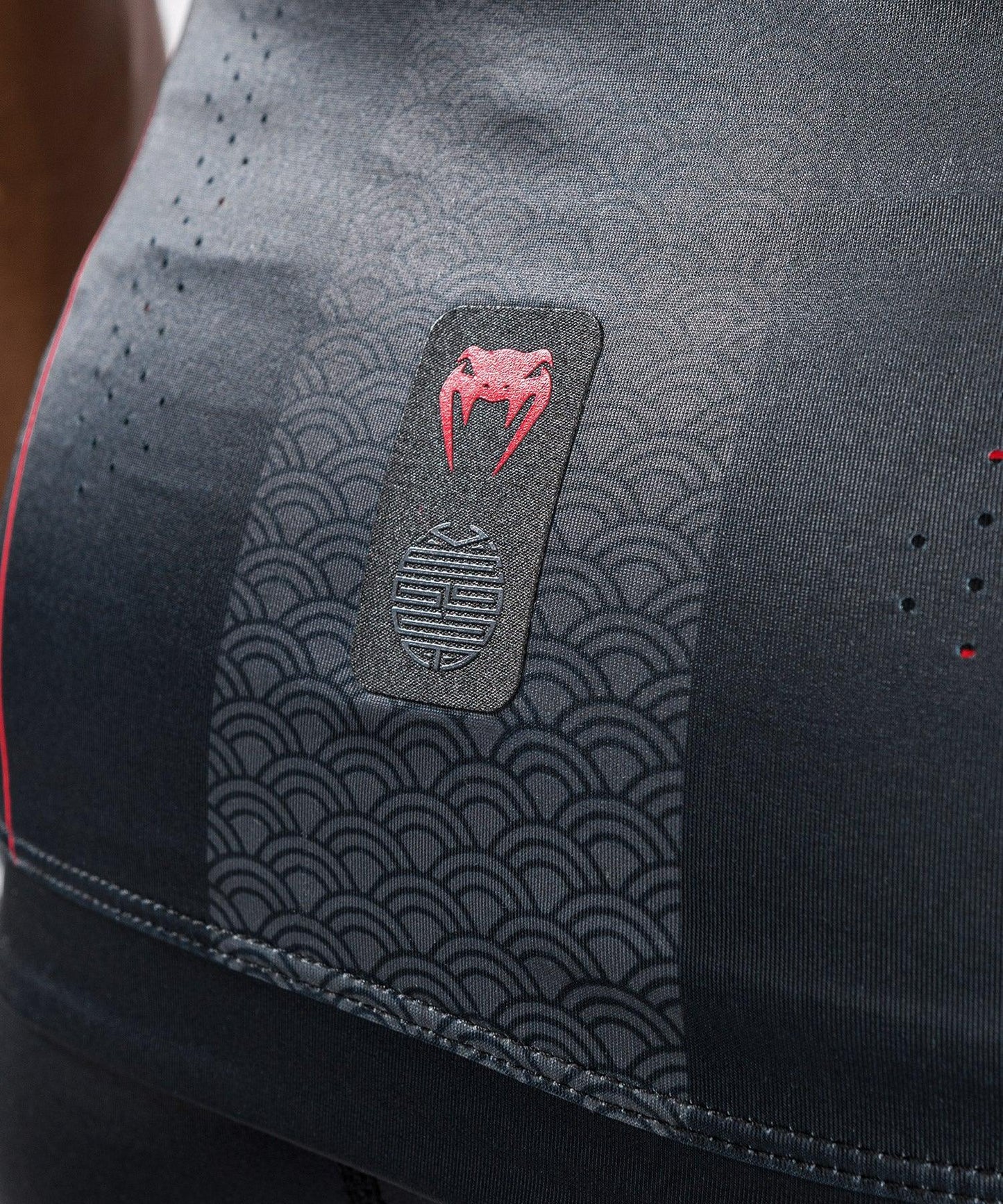 Venum Okinawa 3.0 Rashguard Sleeveless - Black/Red