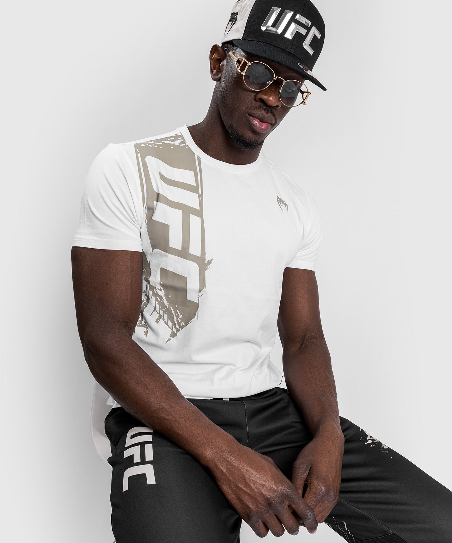 UFC Venum Authentic Fight Week Men’s 2.0 Short Sleeve T-Shirts - White