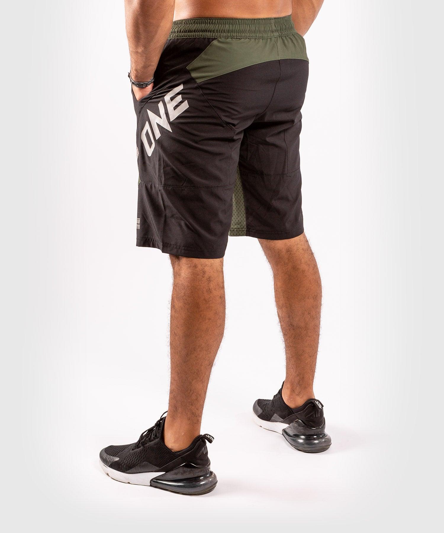 Venum ONE FC Impact Training shorts - Black/Khaki Picture 4