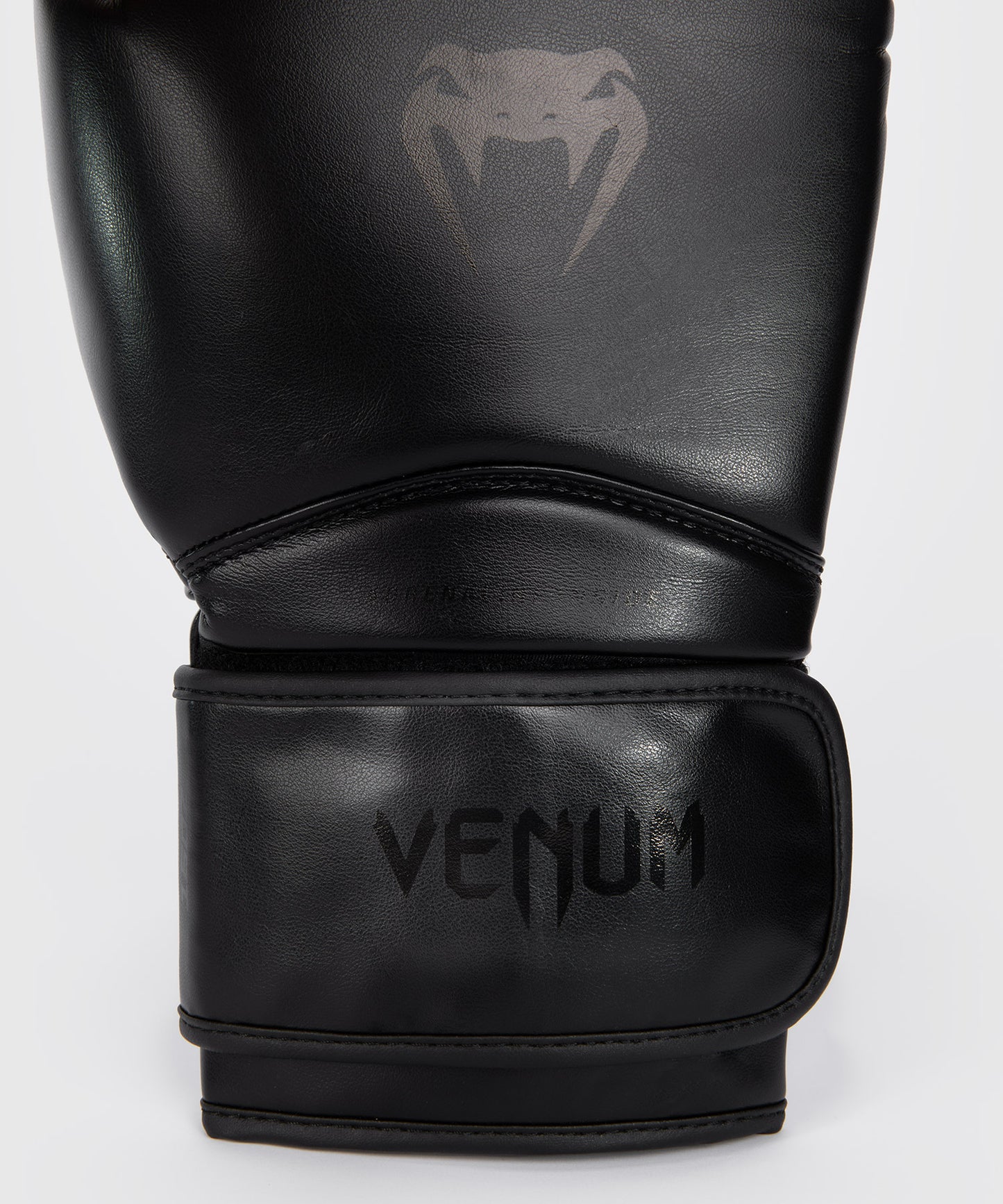 Venum Contender 1.5 Boxing Gloves - Black/Black