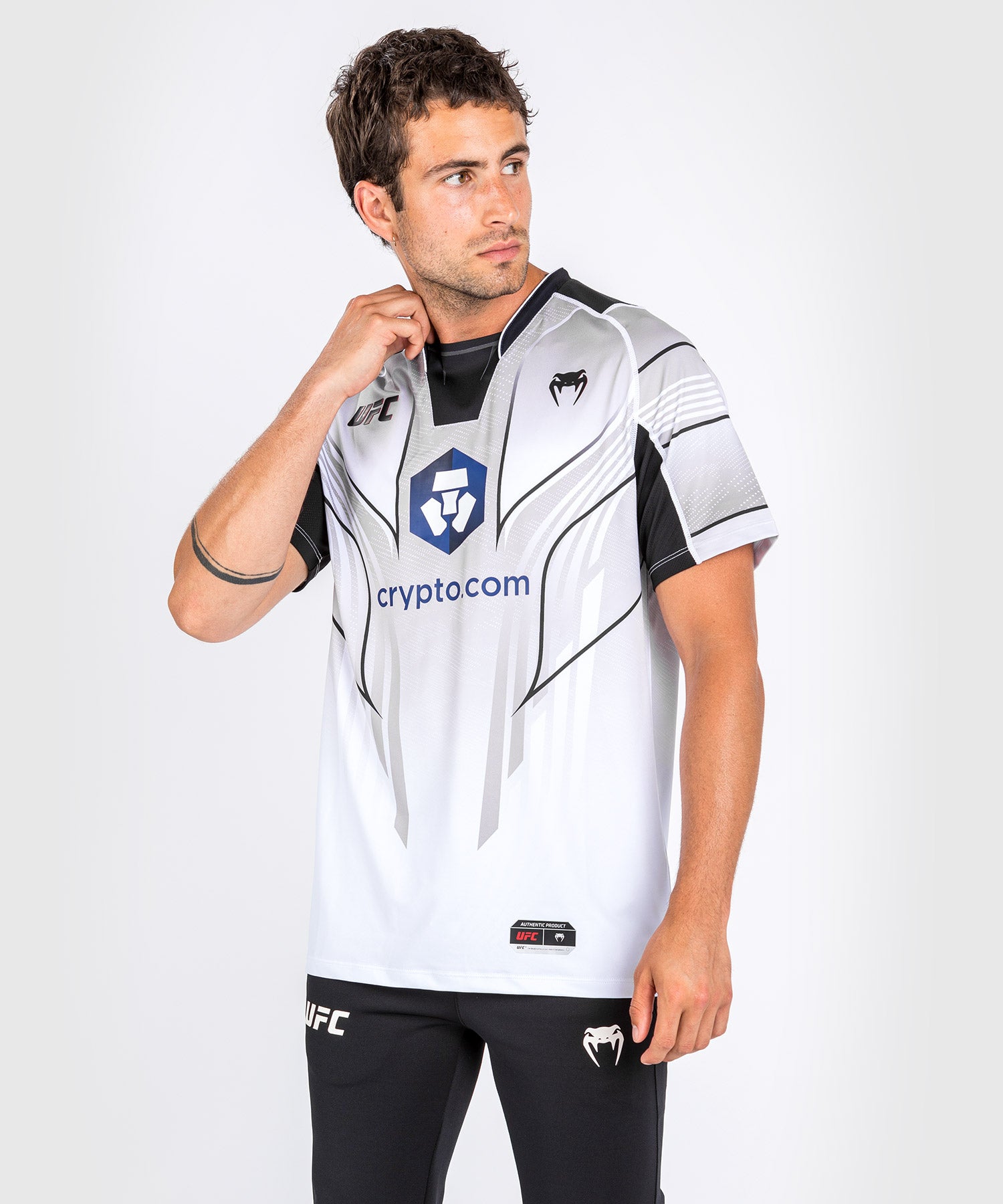 Ufc kit top