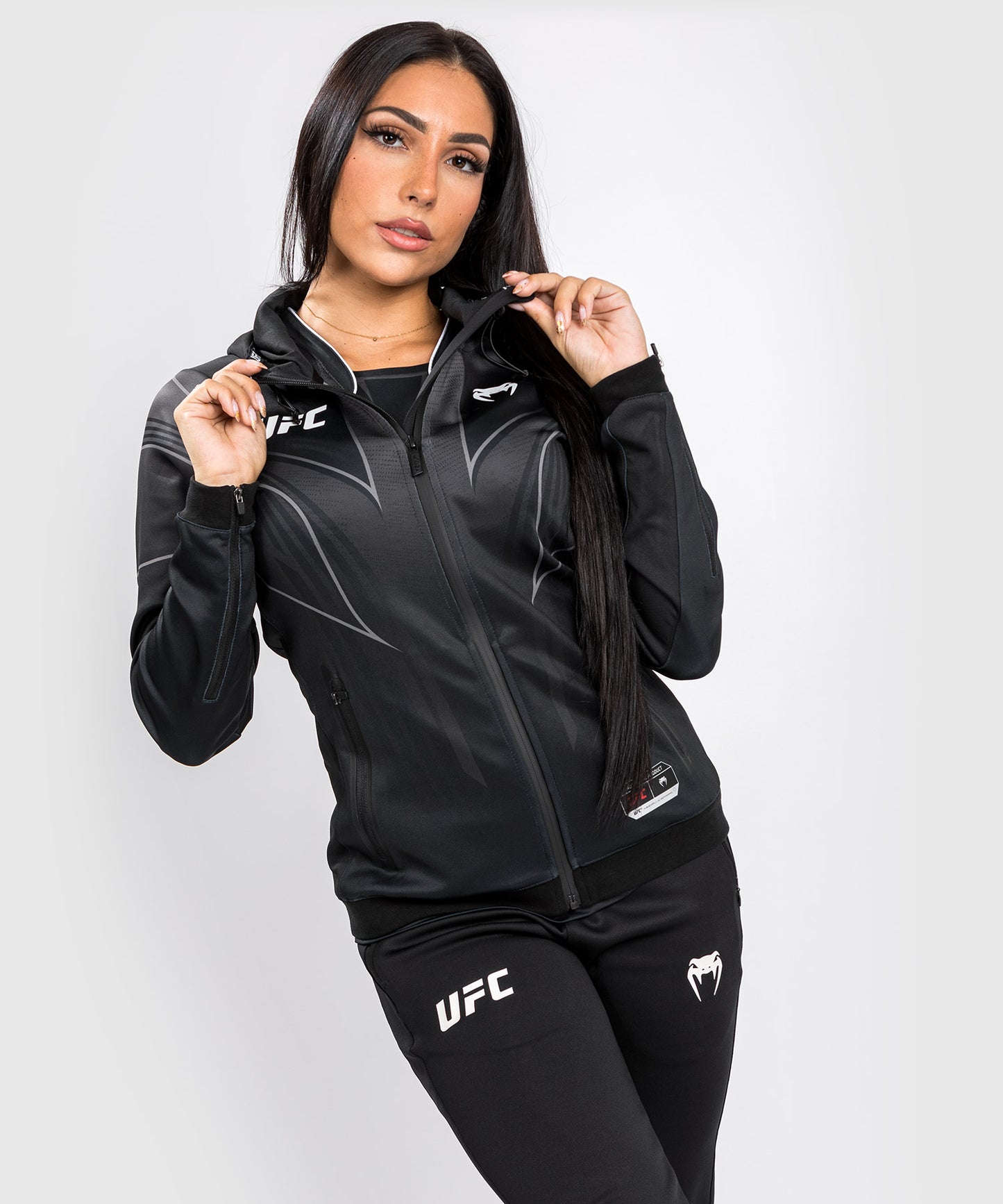 UFC VENUM AUTHENTIC FIGHT NIGHT 2.0 WOMEN'S WALKOUT HOODIE - BLACK BRAND  NEW