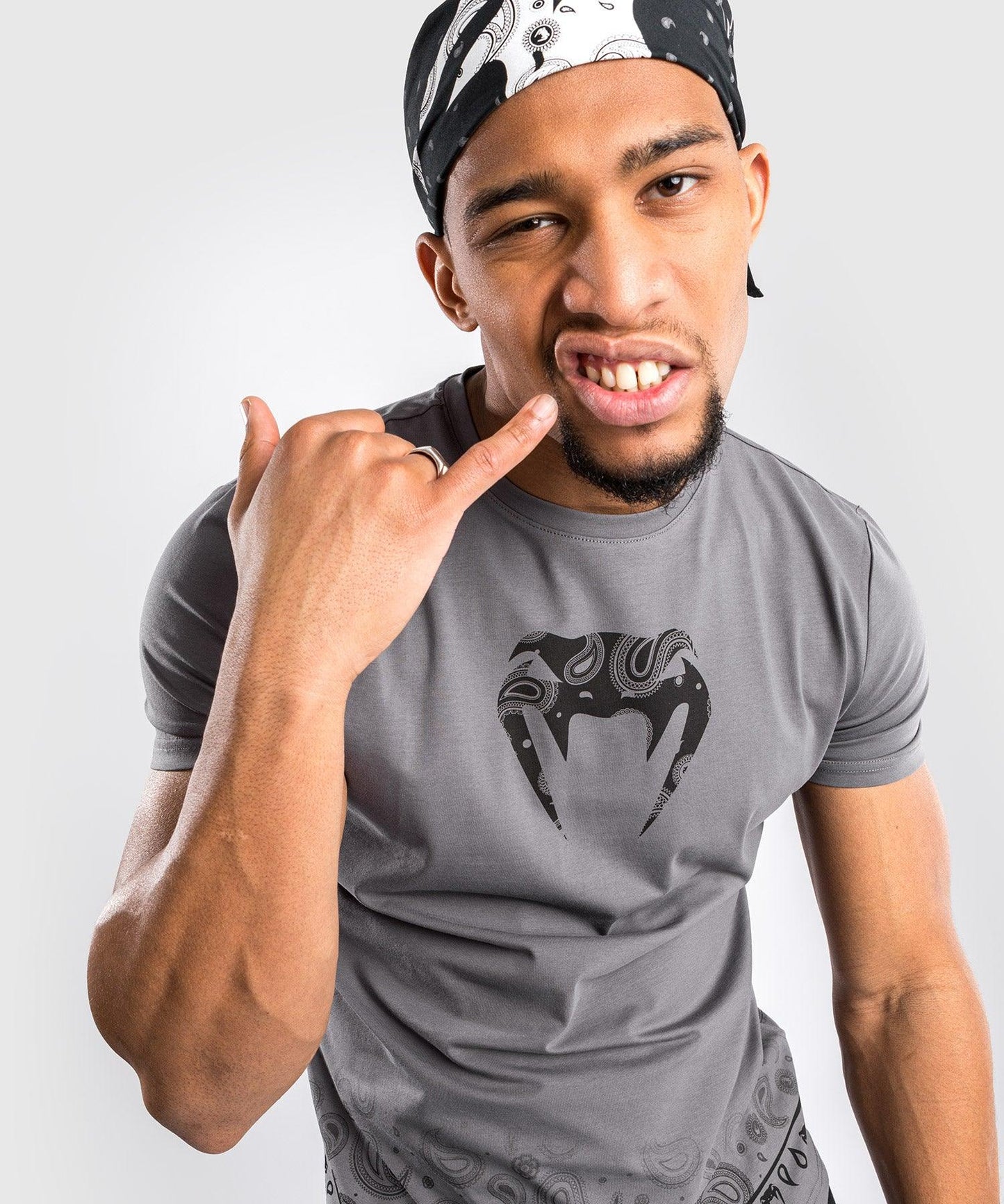 Venum Cali 34 Bandana - Black