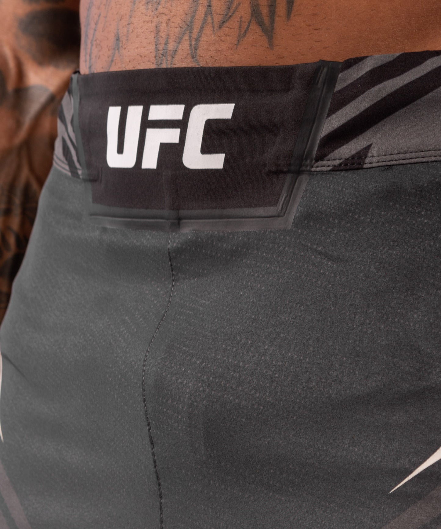 Pantalón De MMA Para Hombre UFC Venum Authentic Fight Night – Modelo Corto - Negro