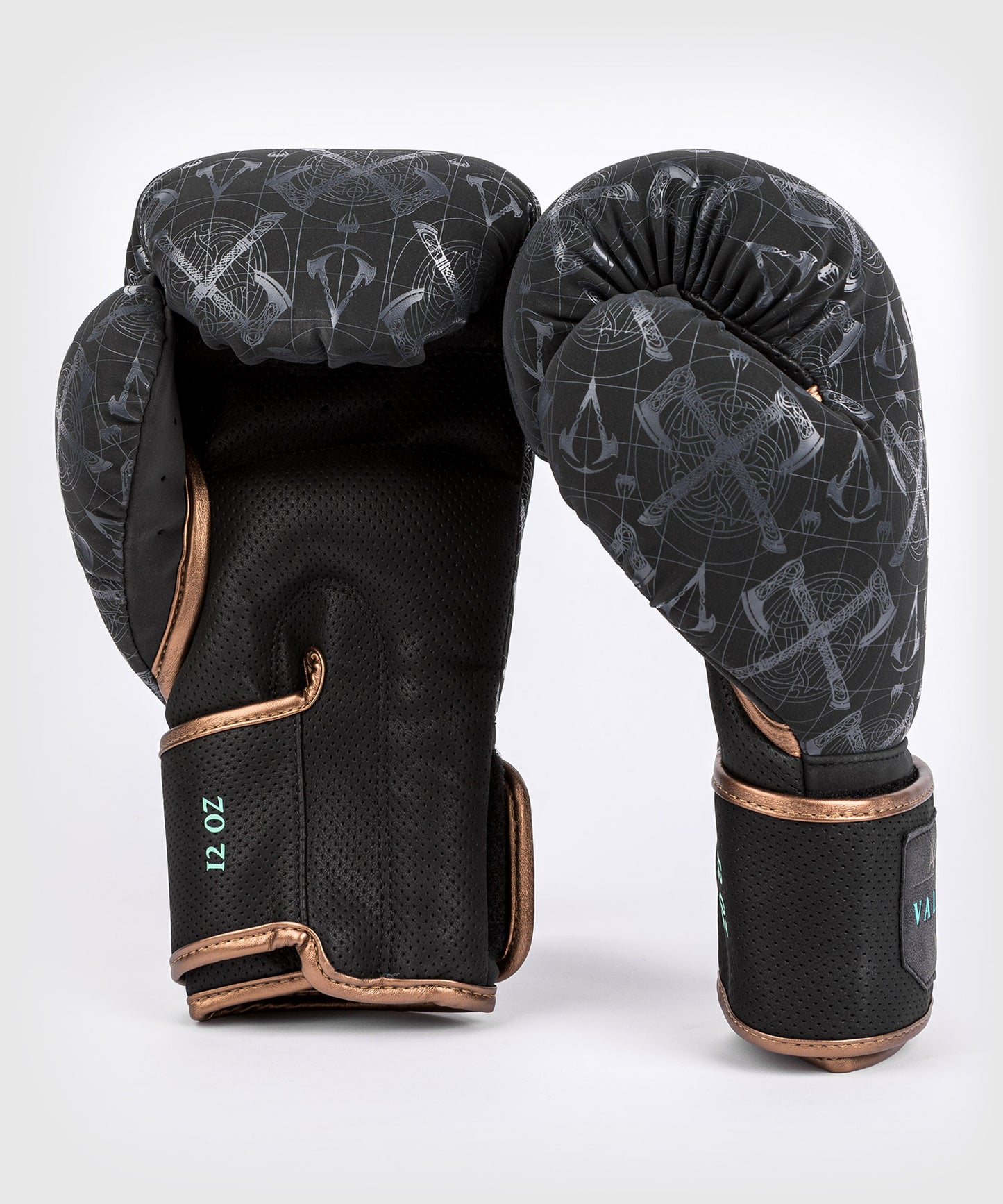 Venum Assassin's Creed Reloaded Boxing Gloves - Black